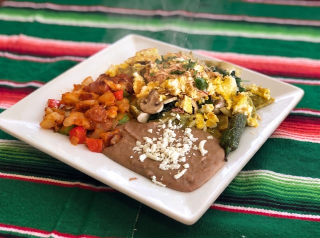 Arroz Con Pollo.